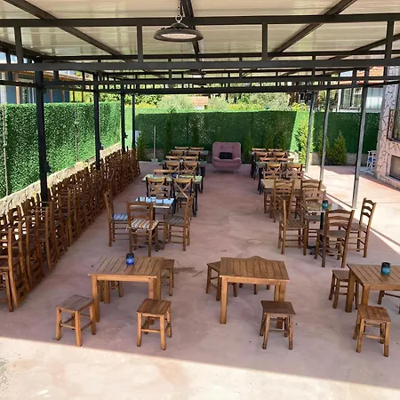 Bazyel Hotel