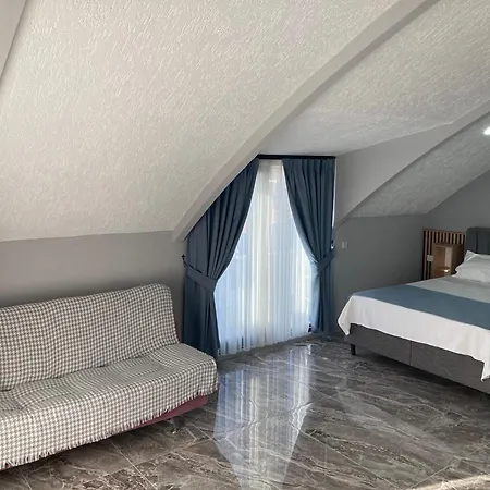 Bazyel Hotel 2*