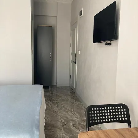 Hotel Bazyel 2*