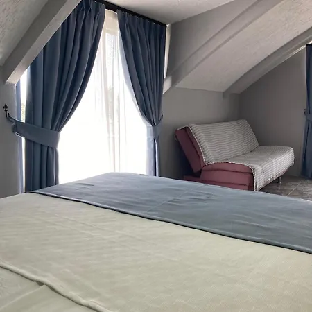 Hotel Bazyel